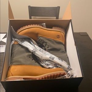 Timberland Premium Gaitor Boot Wht/Grn size 13
